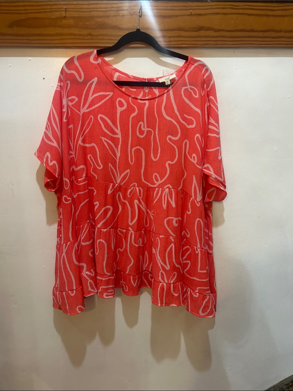 Easel Coral and WhiteBabydoll Top